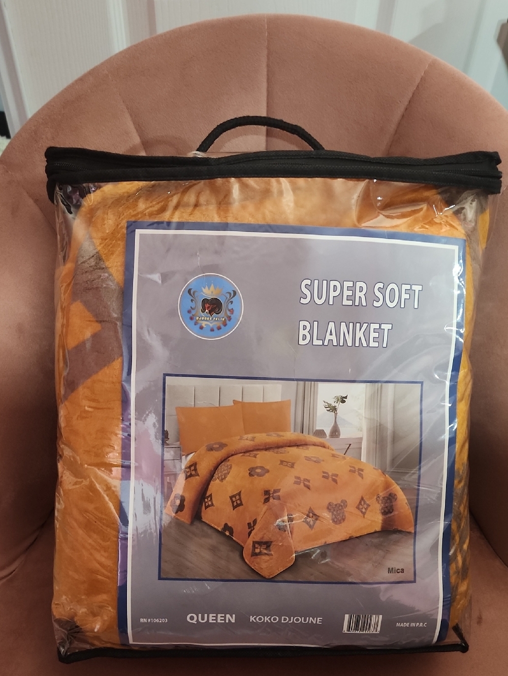 Queen Super Soft Throw Blanket in Mustard
